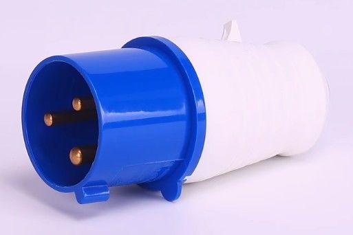 3 पिन 32A औद्योगिक प्लग IP44 IP67 औद्योगिक जलरोधक प्लग 220v 380v